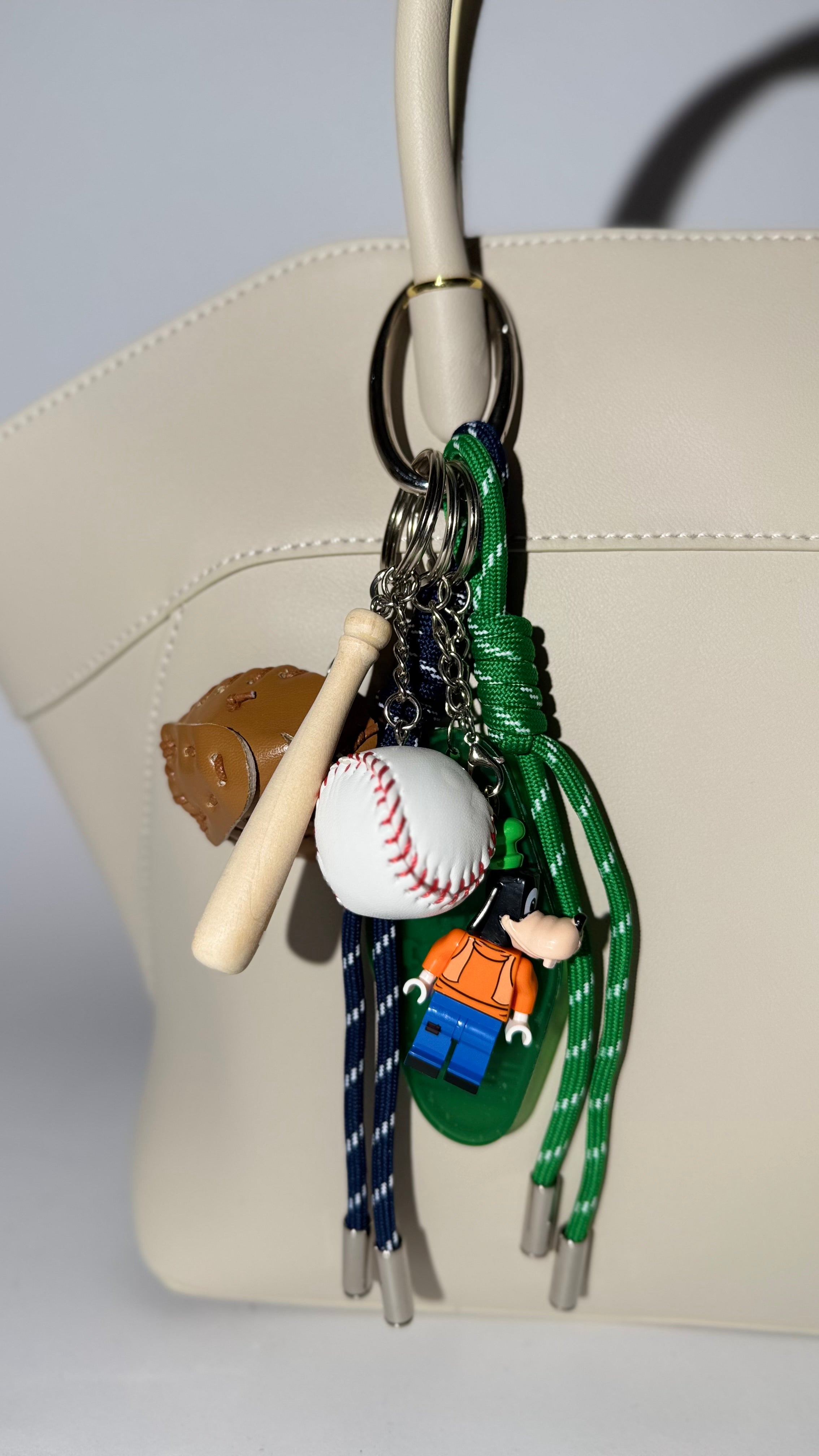 Trendy Bag Charm with Decorative Ropes – Stylish Keychain Accessory