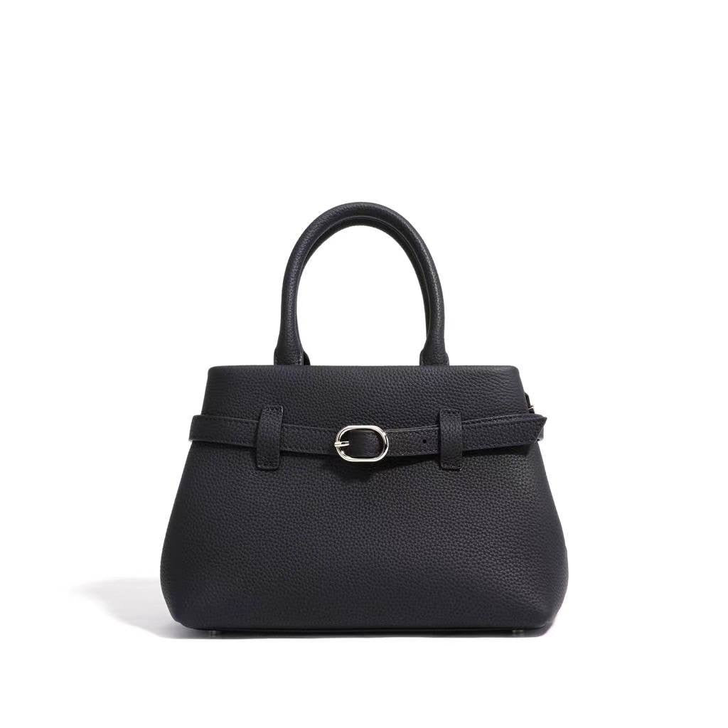 Luxe Majestique – The Ultimate Leather Handbag with Elegance & Functionality