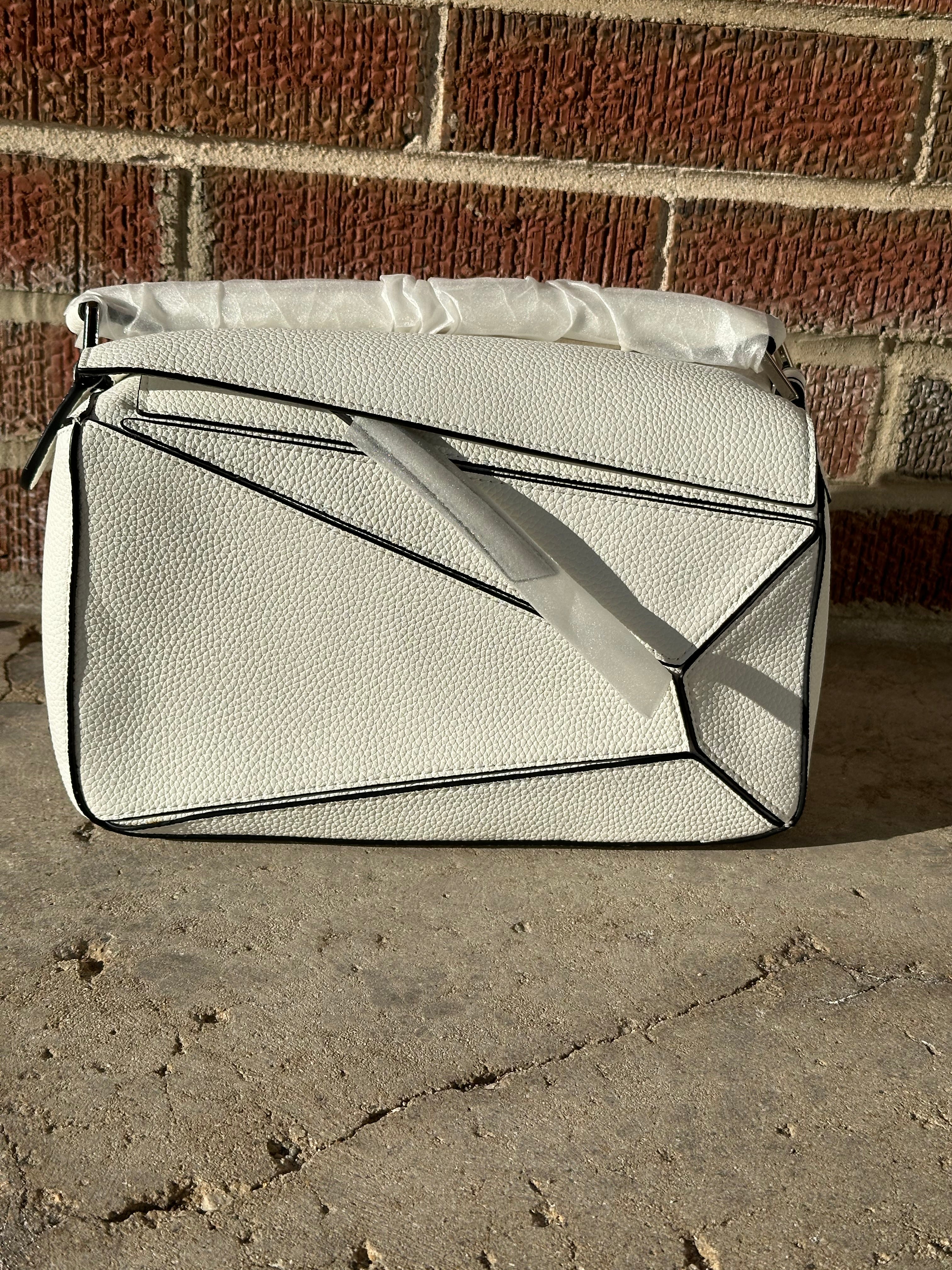 Rosso Classico – Premium Genuine Leather Bag. Italy