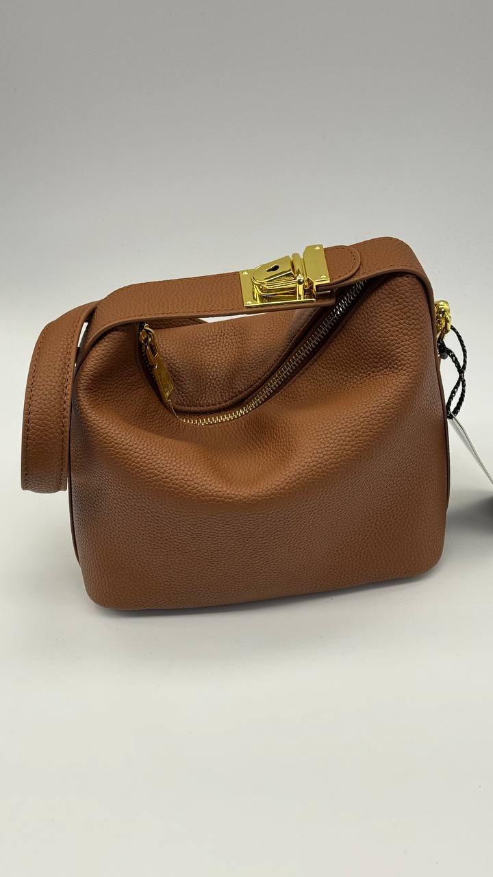 ️Bag made of genuine grain leather. Bag for every day