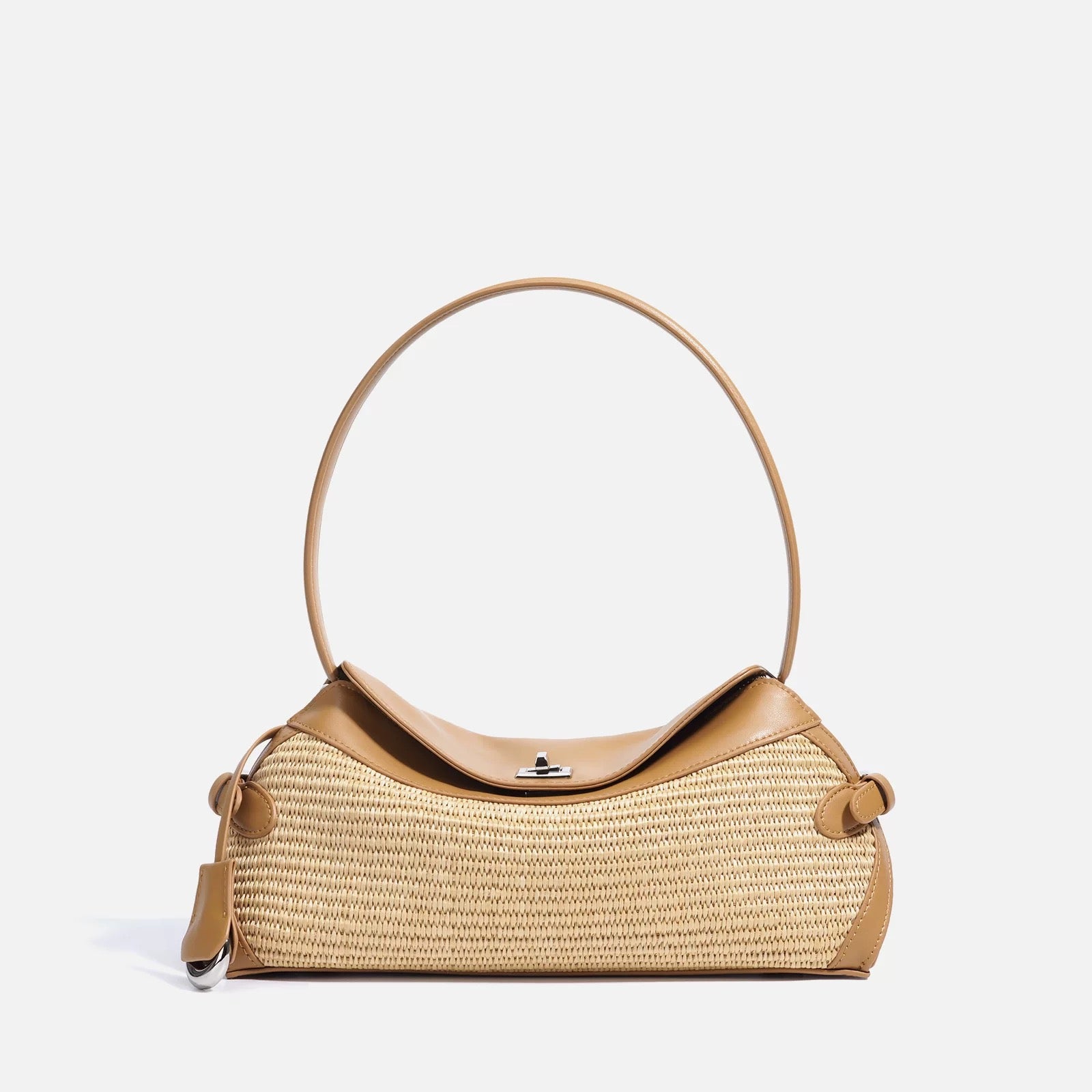 Solea Curve” — the must-have summer it-bag in genuine leather