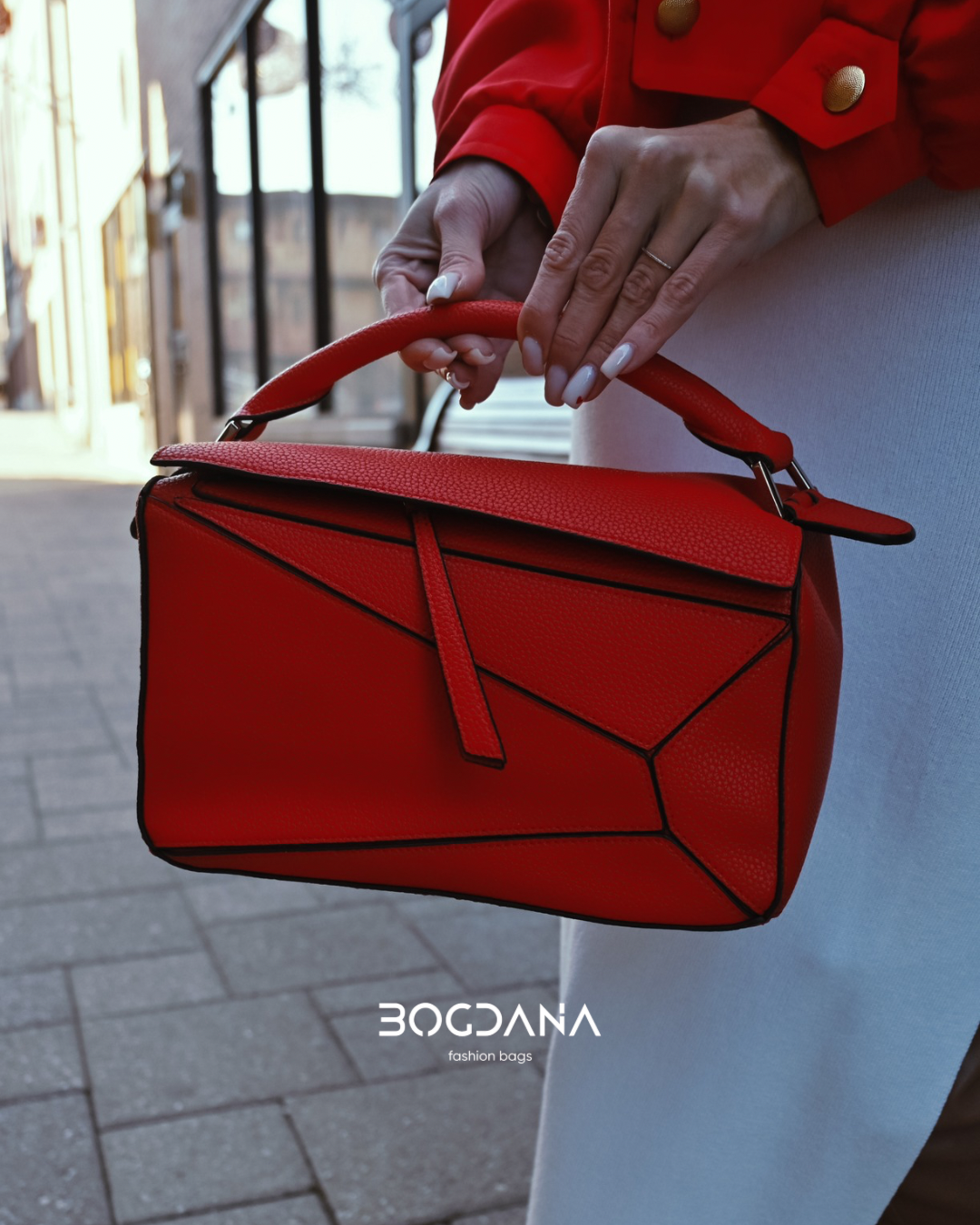 Rosso Classico – Premium Genuine Leather Bag. Italy