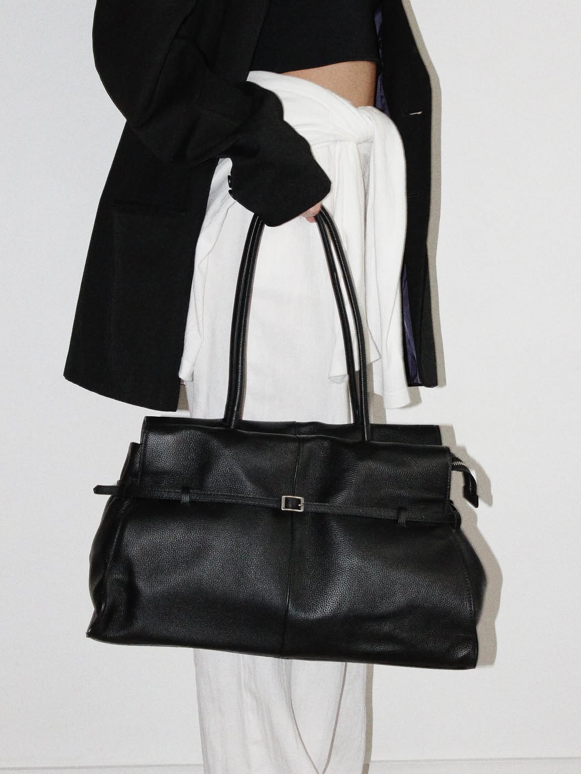 Silhouette Noir-Genuine Leather Top Handle Shoulder Bag