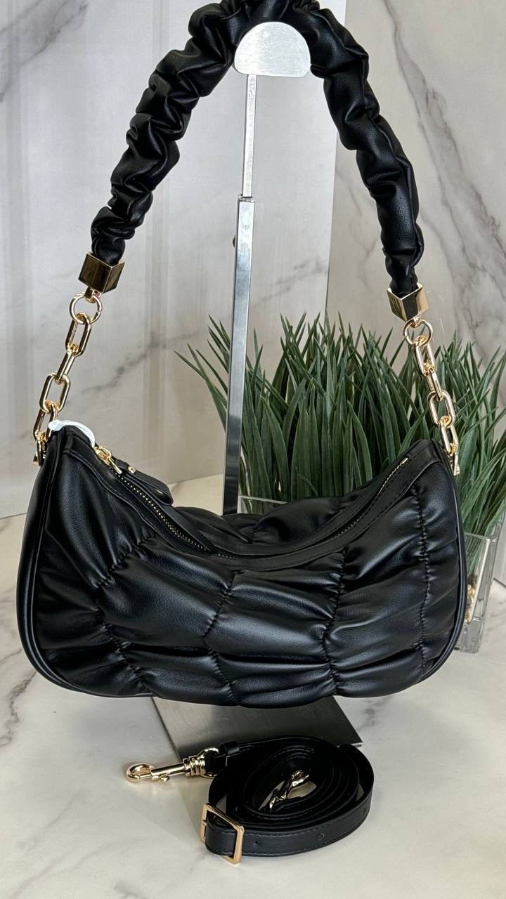 Luxe Harmonie – Quilted Shoulder Bag with Short Handle and Gold Chain Accent