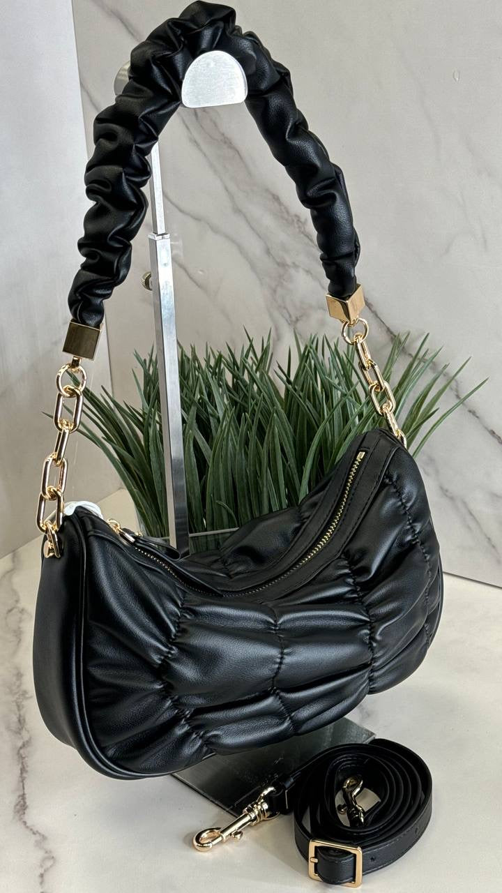 Luxe Harmonie – Quilted Shoulder Bag with Short Handle and Gold Chain Accent