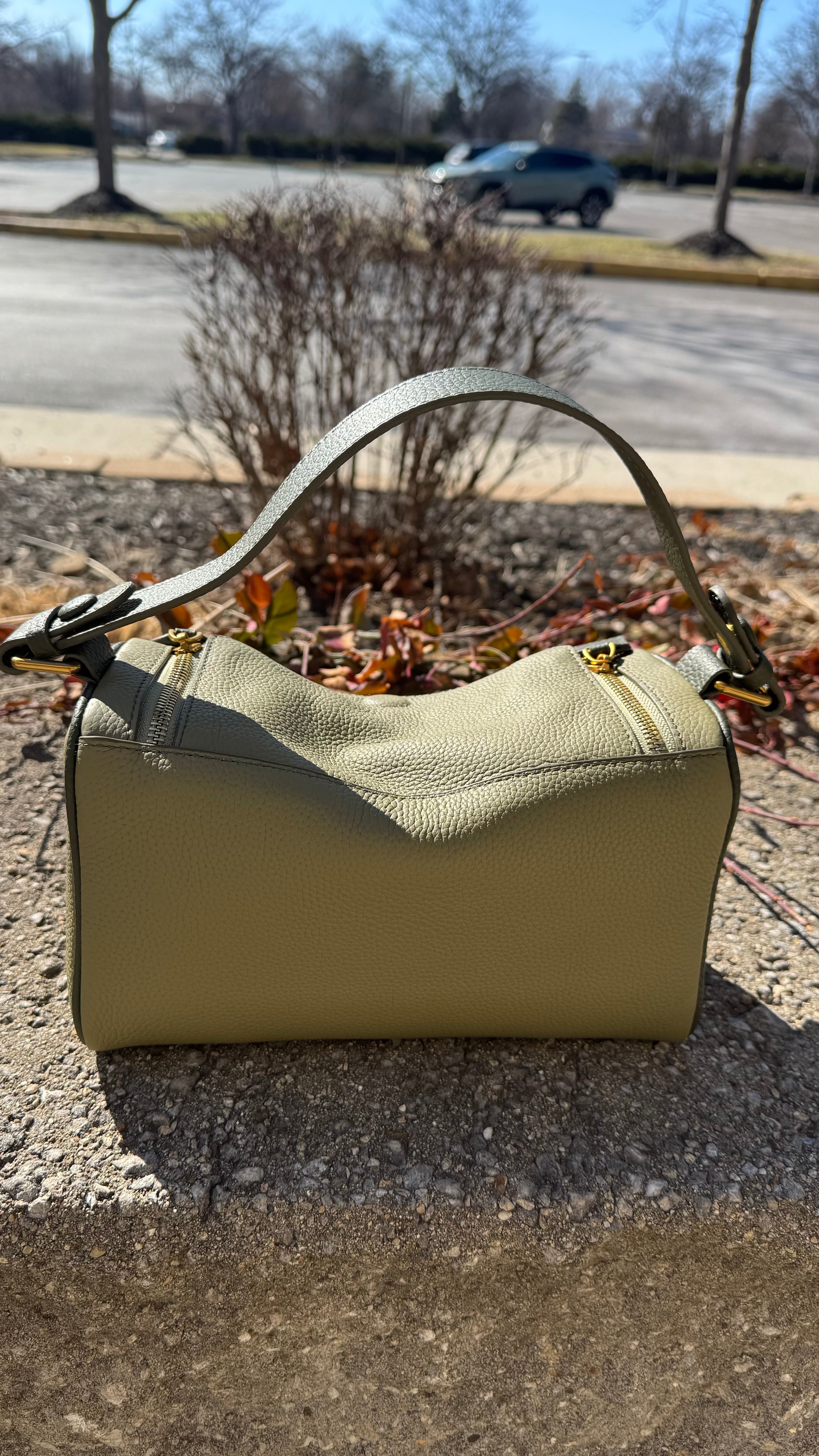 Madelyn Luxe” — Premium Leather Convertible Crossbody & Shoulder Bag