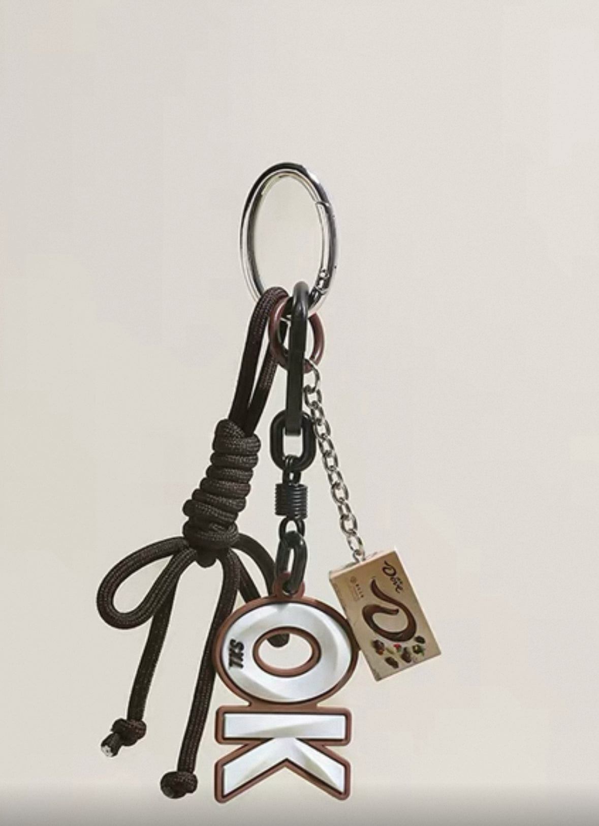 "Dachshund Delight" Key Chain