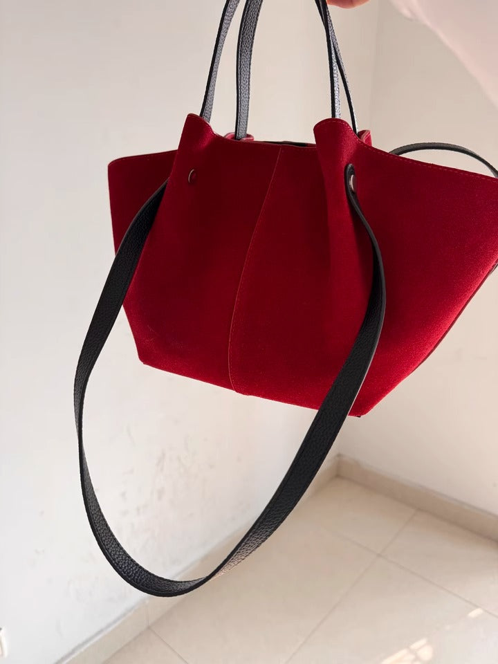 TERRA LUXE – Natural Elegance in Every Curve