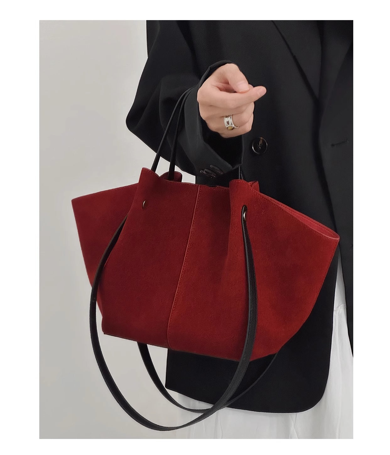 TERRA LUXE – Natural Elegance in Every Curve