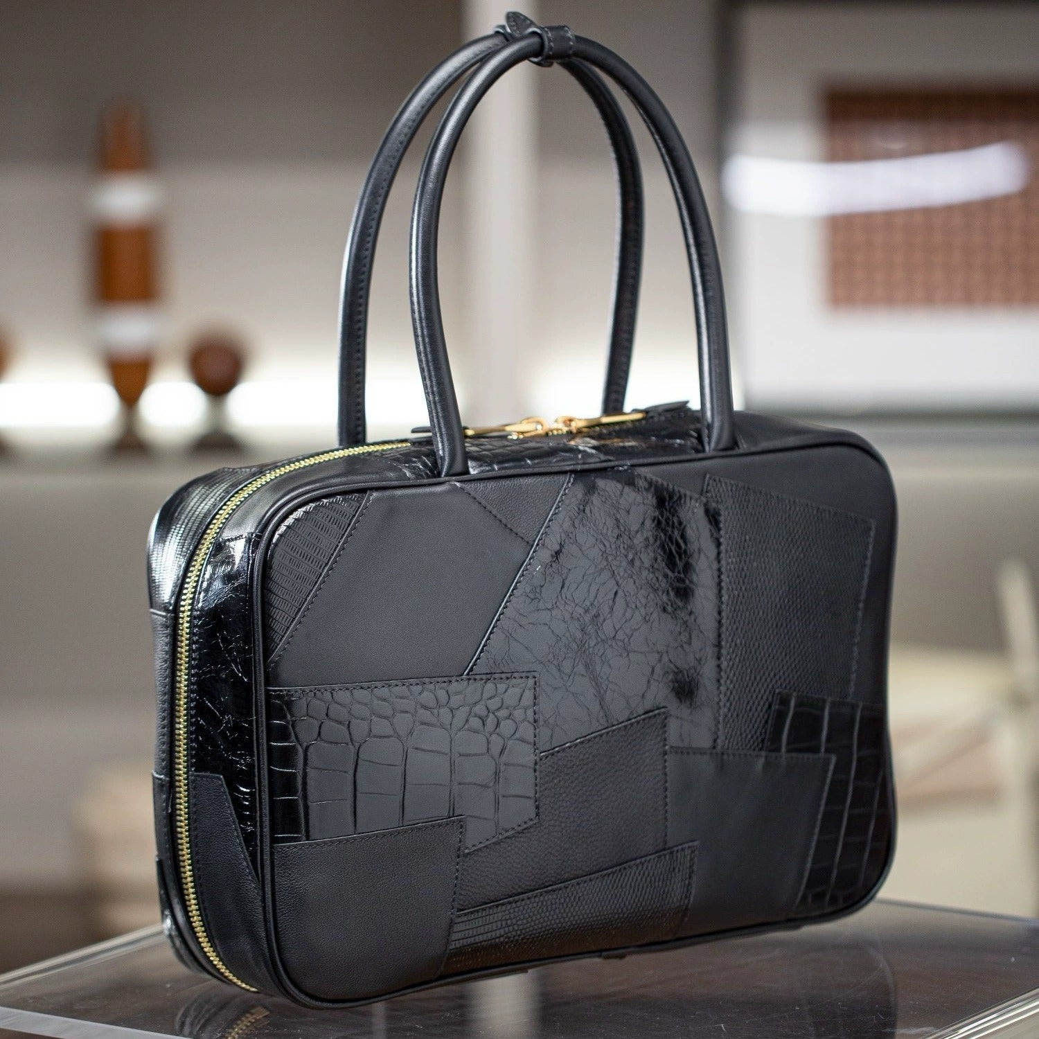 “Vera Forma” | Genuine Cowhide Leather Bag in Two Sizes