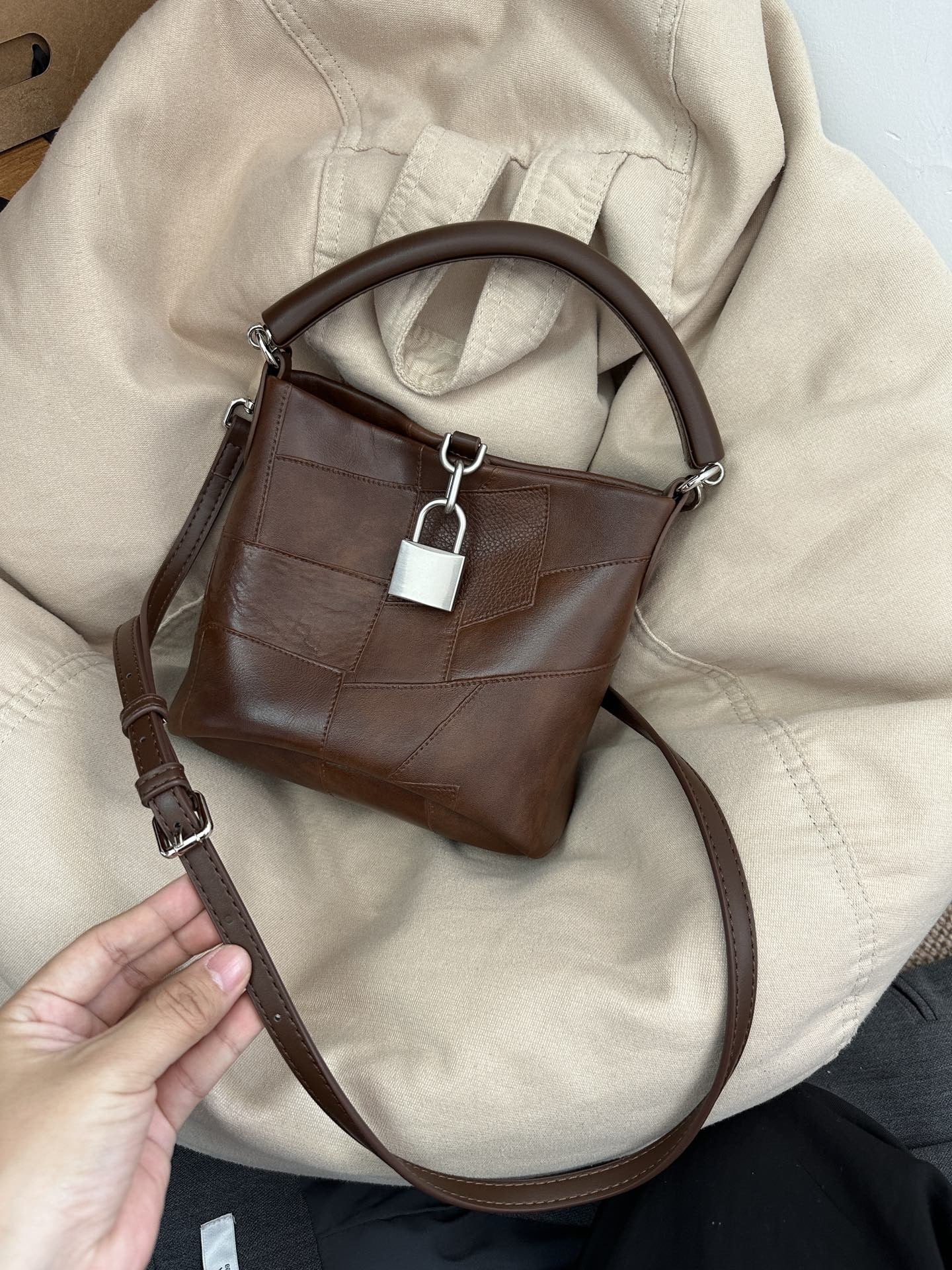 Bag “Elite Lock” – Style and Elegance in Every Detail