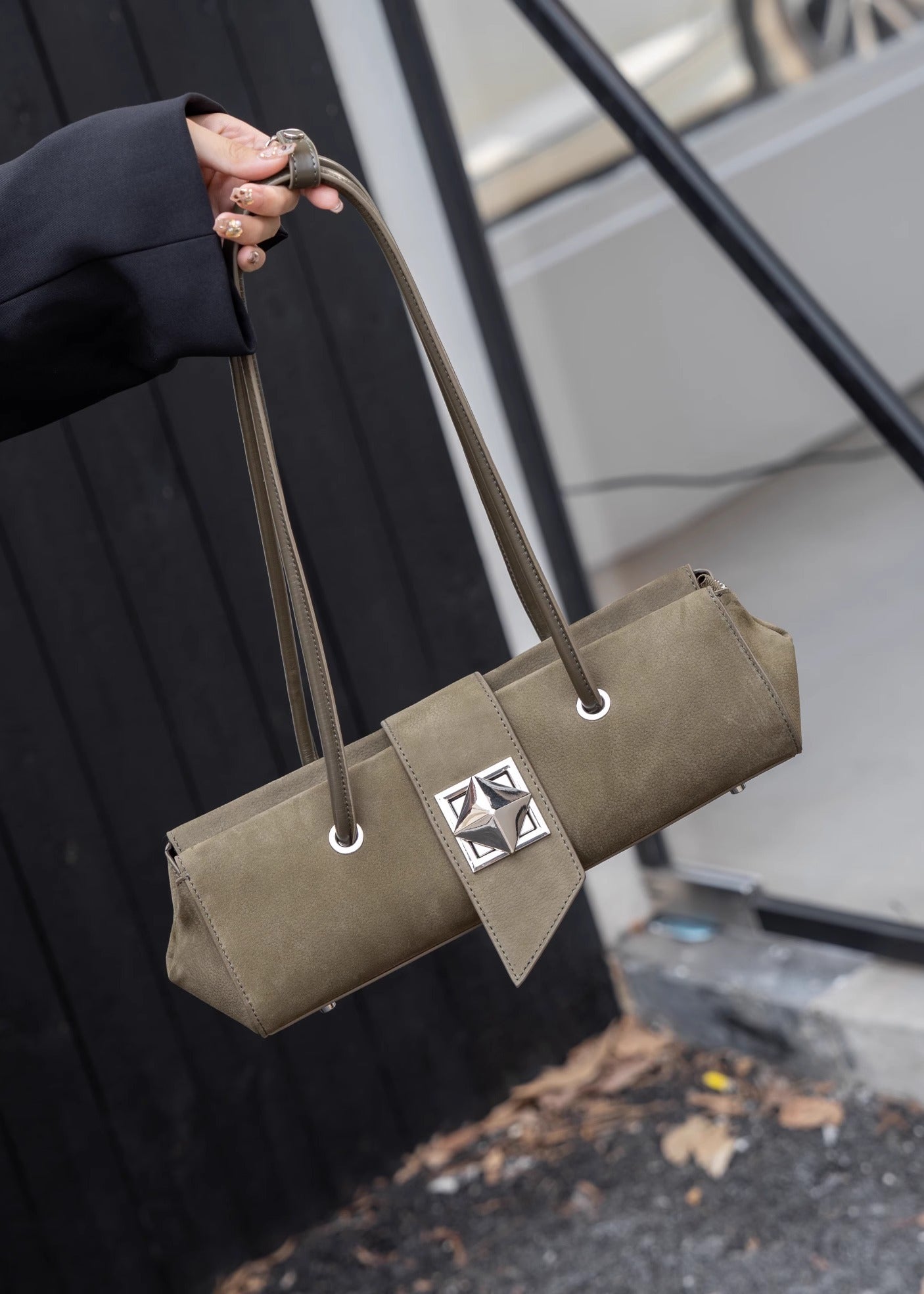 Timeless Luxury: Genuine Leather Handbag