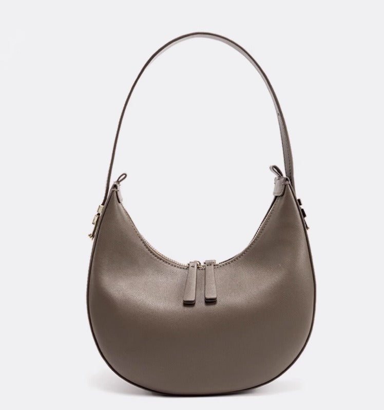 Luxe Harmony – leather bag | 2024 trend | minimalist style | everyday crossbody