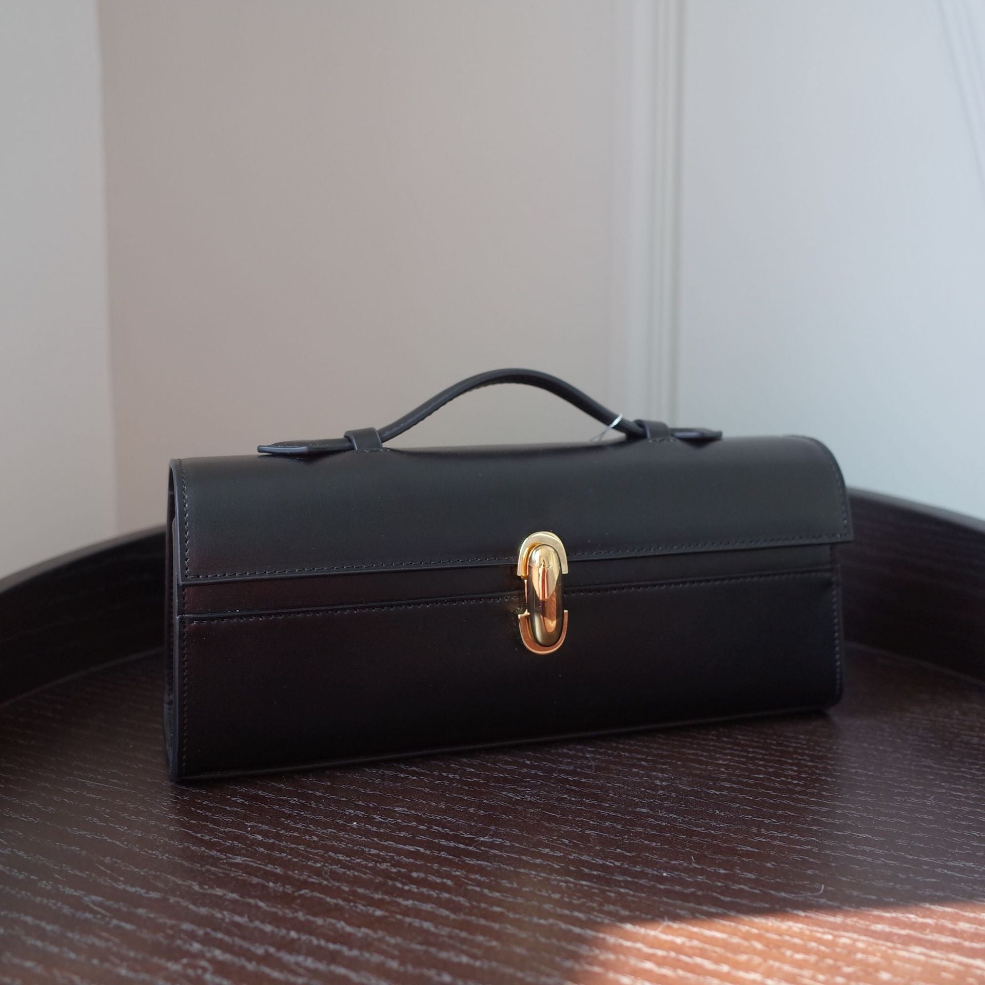 The Milano Clutch – Italian Elegance in Every Detail