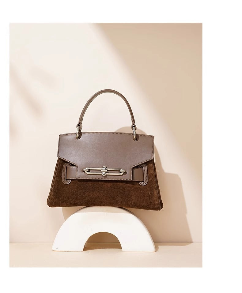 Elegance Chain Strap Shoulder Bag – Genuine Leather Crossbody for Everyday and Evening Style