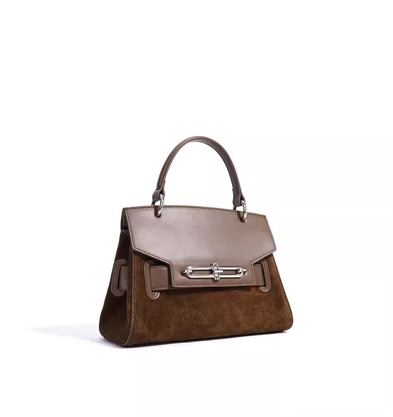 Elegance Chain Strap Shoulder Bag – Genuine Leather Crossbody for Everyday and Evening Style