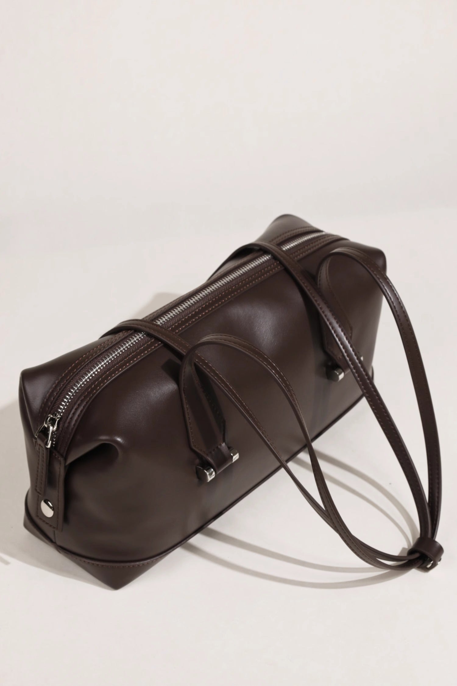 Leather Elegance Crossbody Bag – Genuine Leather Shoulder Bag for Everyday & Evening Style