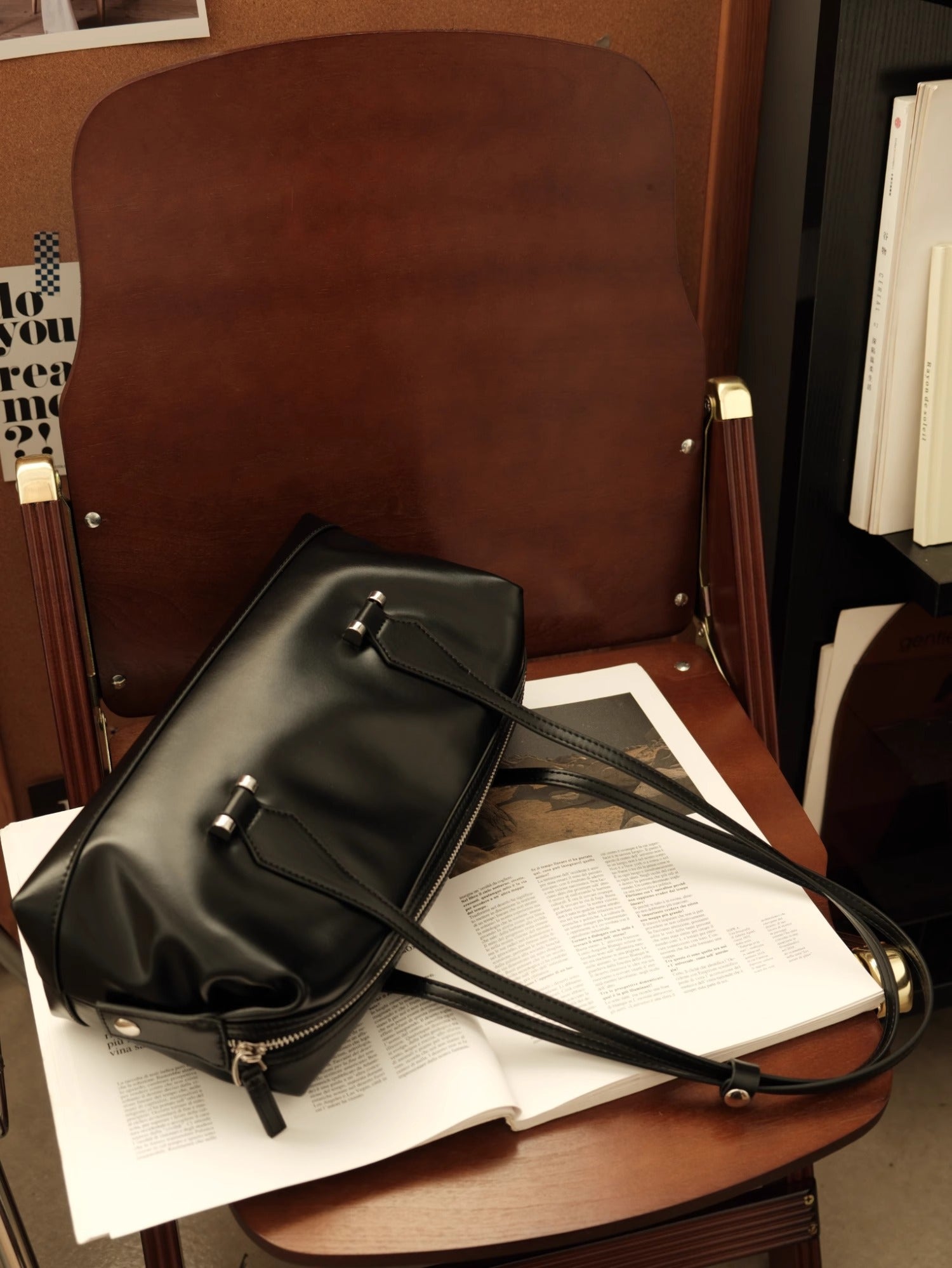 Leather Elegance Crossbody Bag – Genuine Leather Shoulder Bag for Everyday & Evening Style