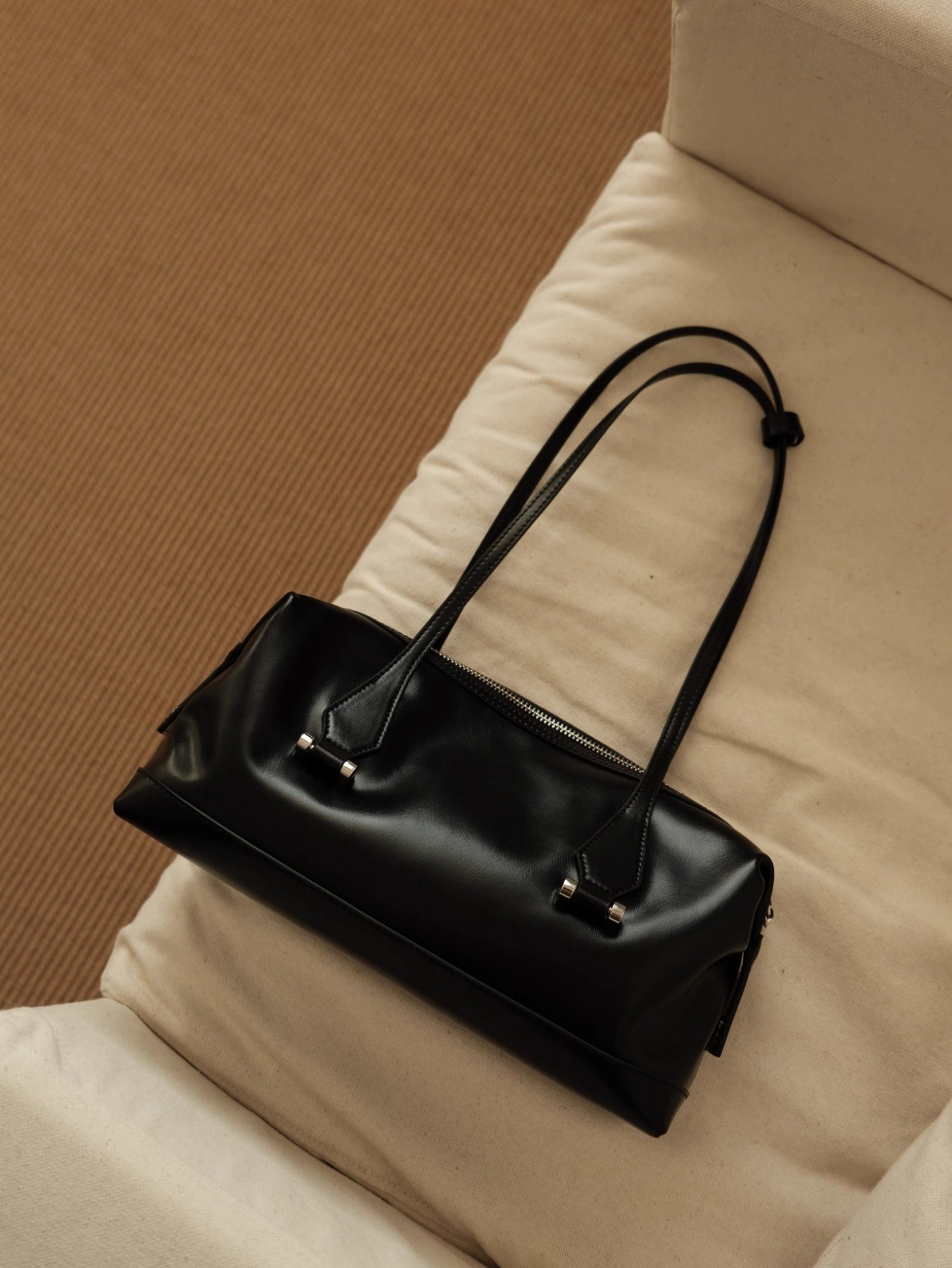Leather Elegance Crossbody Bag – Genuine Leather Shoulder Bag for Everyday & Evening Style