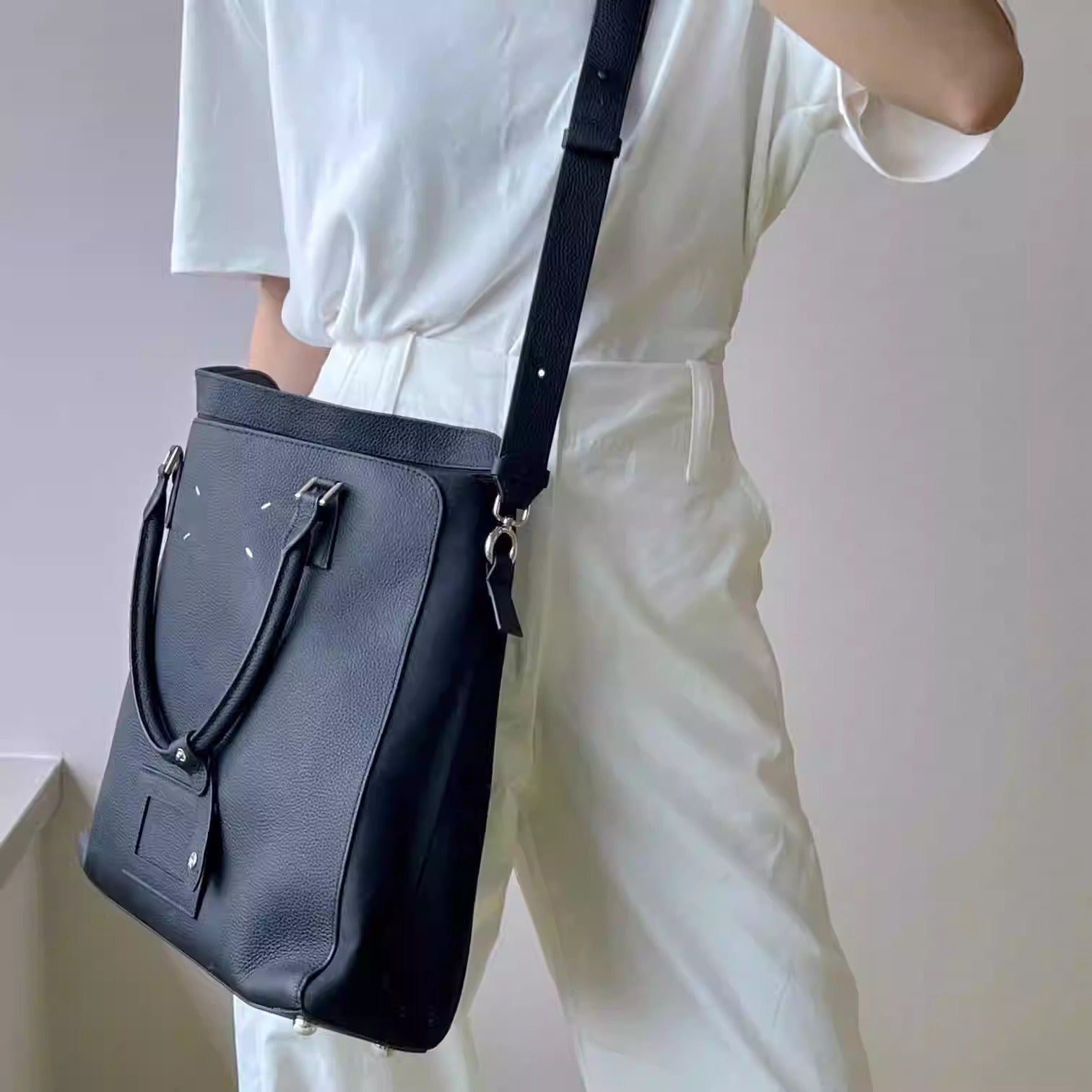 URBAN CODE — Executive Leather Laptop Tote