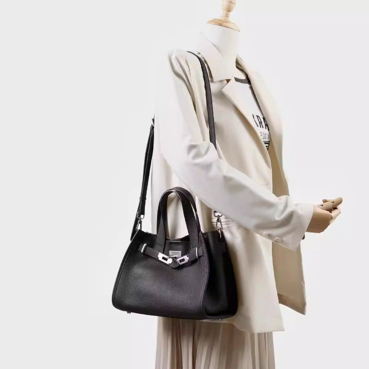 Bogdana Urban Luxe Small 👜✨ – Long Strap Leather Crossbody