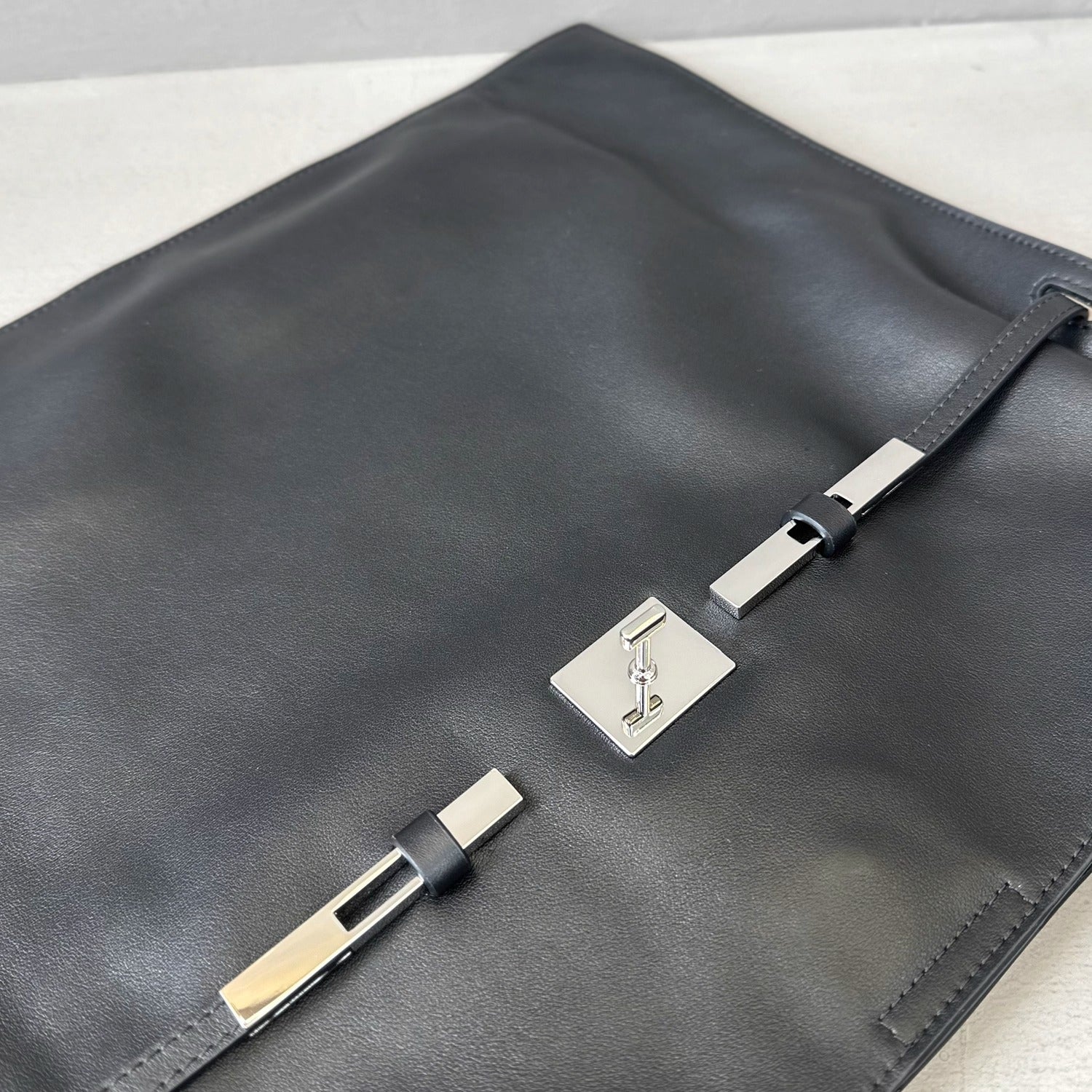 LuxeCity Leather Tote – genuine leather bag with top handle & adjustable strap, fits 14” laptop