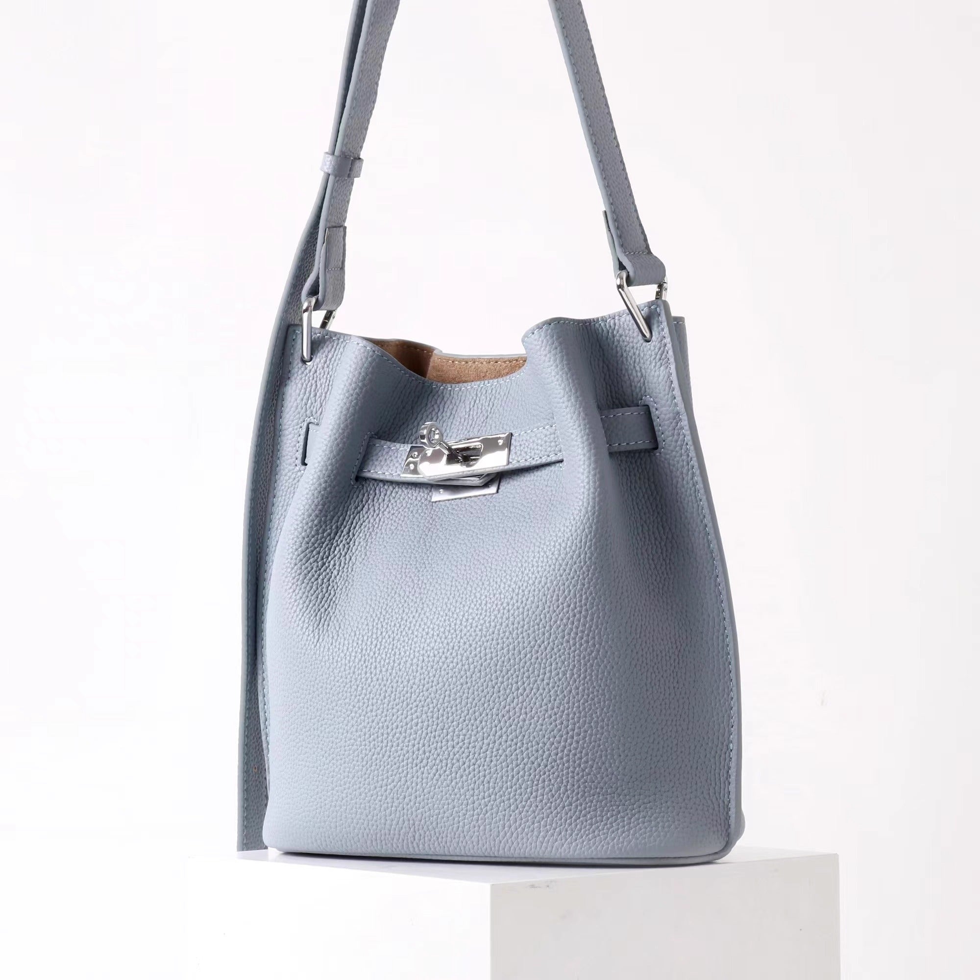 ✨ Tuyana — genuine leather crossbody bag ✨