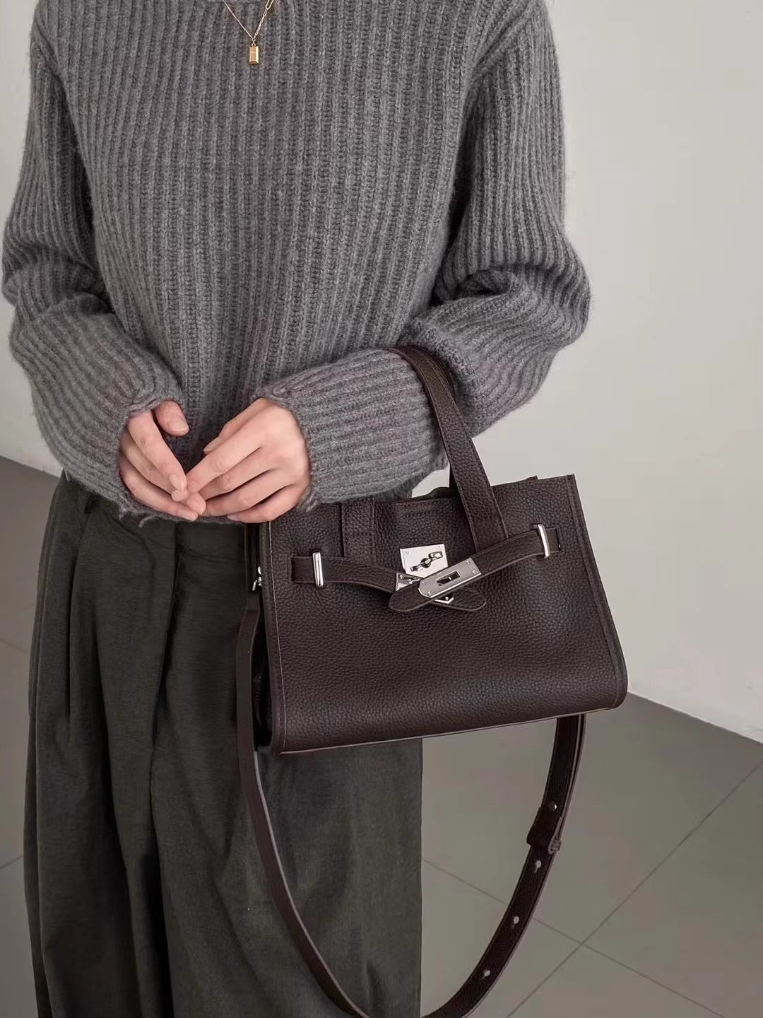 Bogdana Urban Luxe Small 👜✨ – Long Strap Leather Crossbody