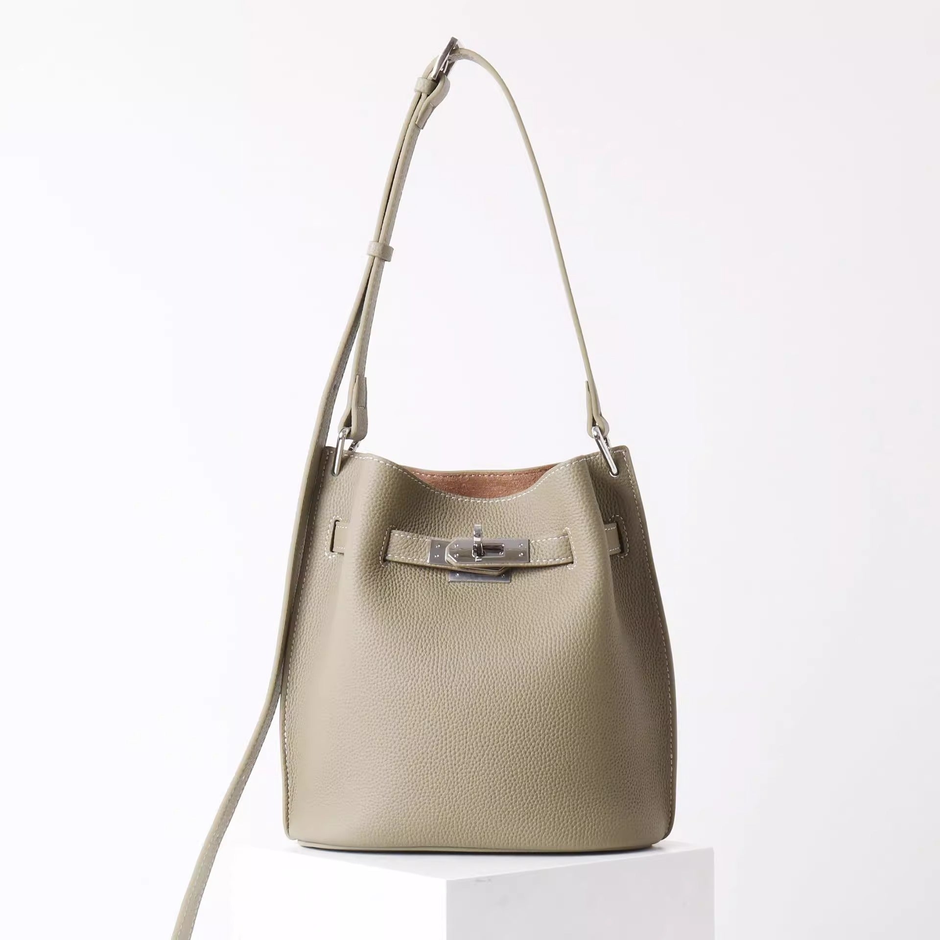 ✨ Tuyana — genuine leather crossbody bag ✨