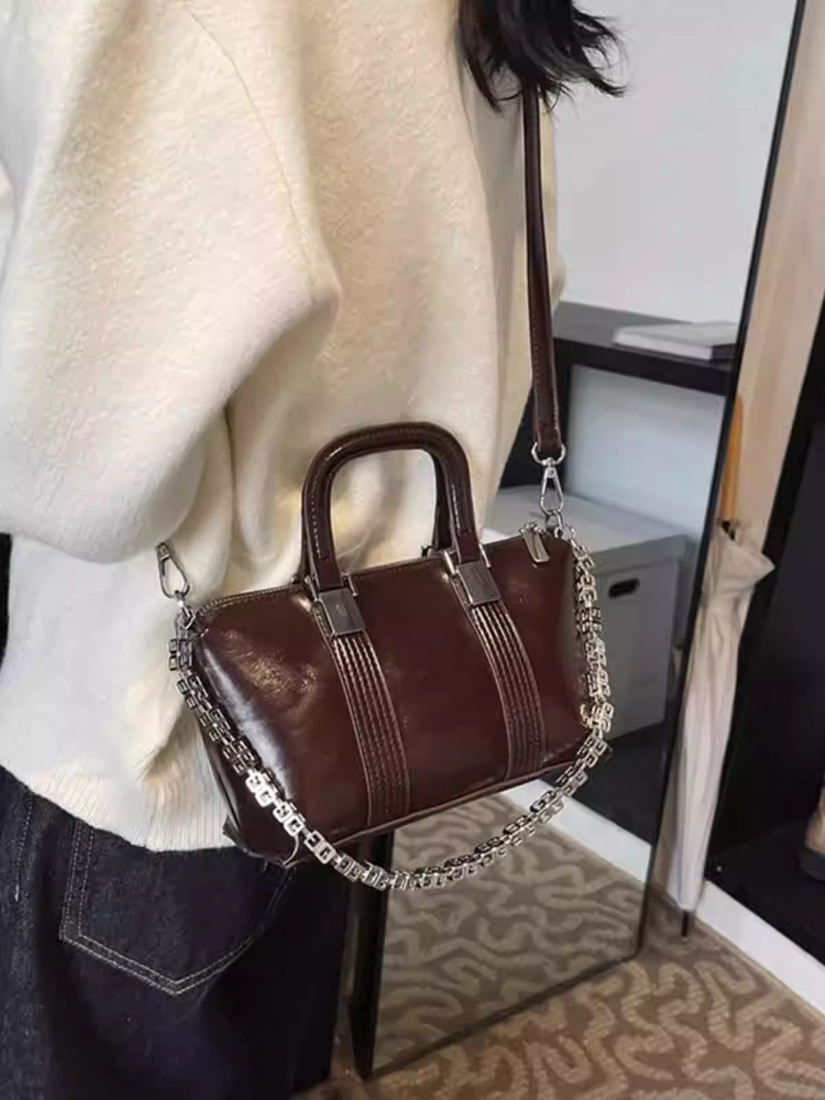 Elegant Statement: Premium Leather Handbag
