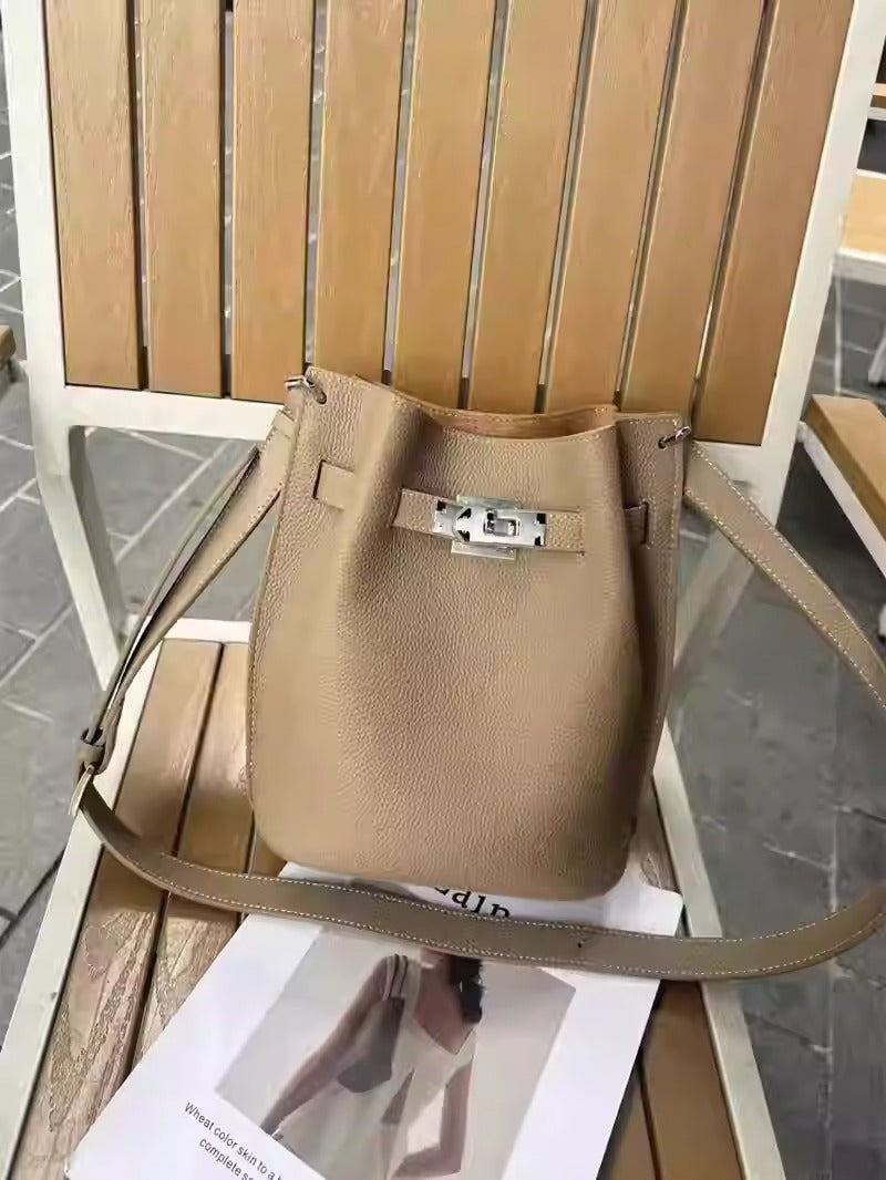 ✨ Tuyana — genuine leather crossbody bag ✨
