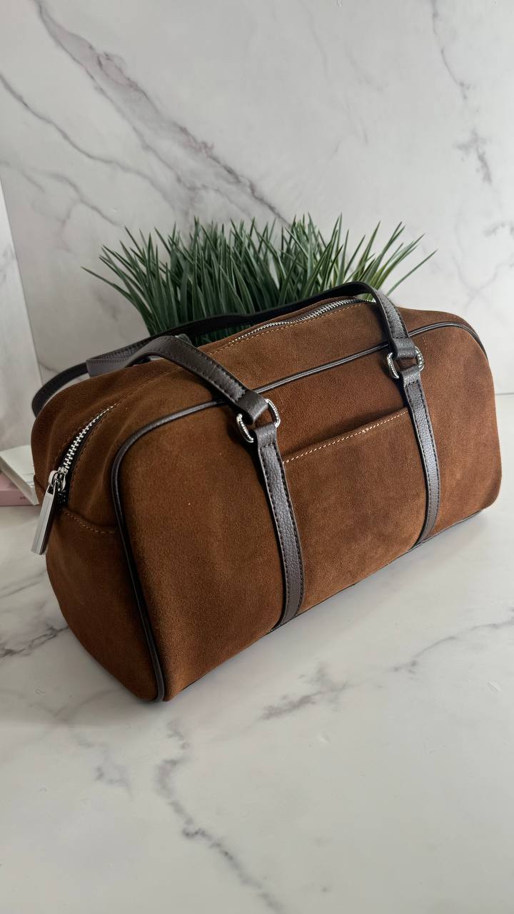 “Velvet Luxe: Elegance Bag”