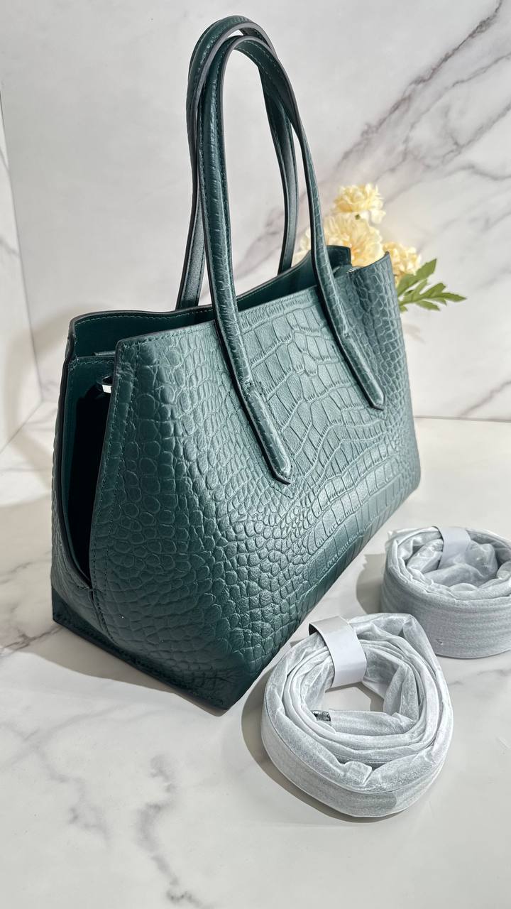 Croc Elegance