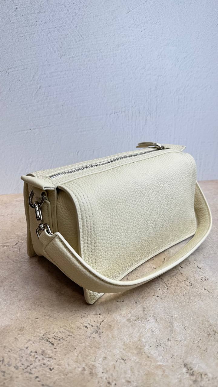 Sofia Curve – Soft Leather Shoulder Bag