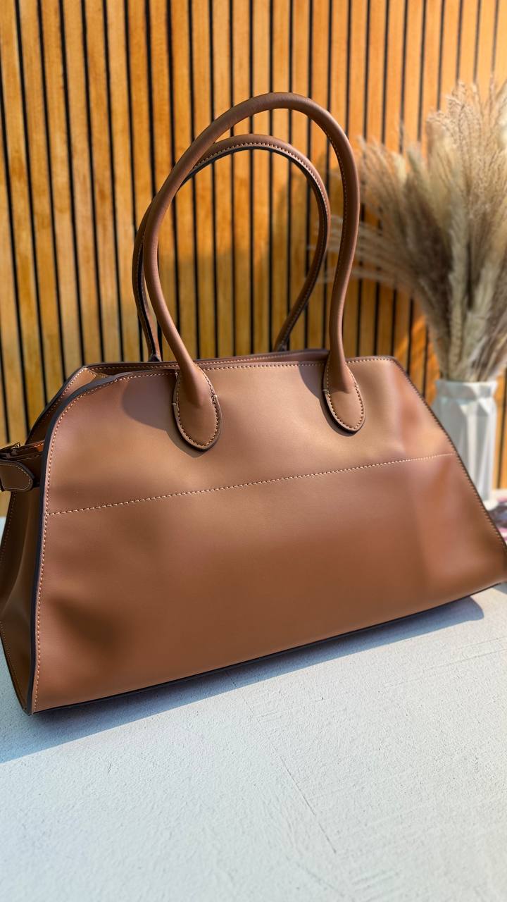 GRANDEUR ELITE Handbag – A Symbol of Elegance and Prestige