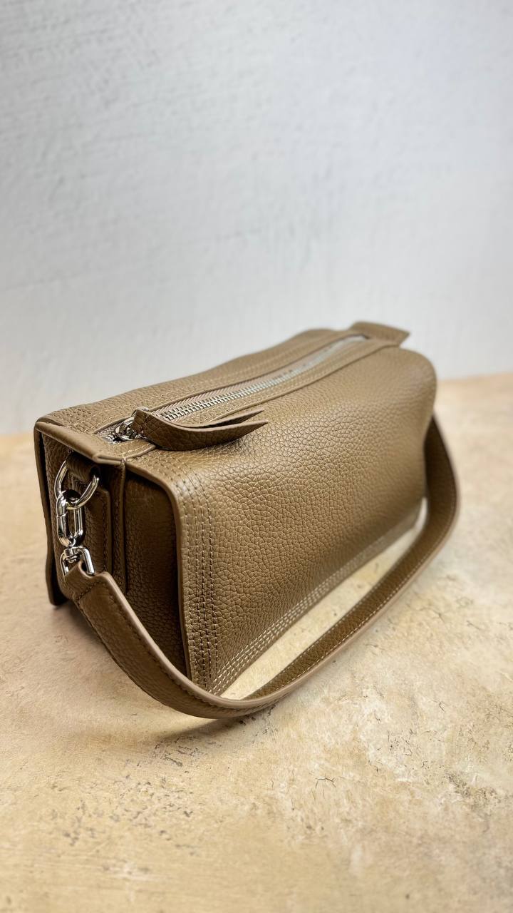 Sofia Curve – Soft Leather Shoulder Bag
