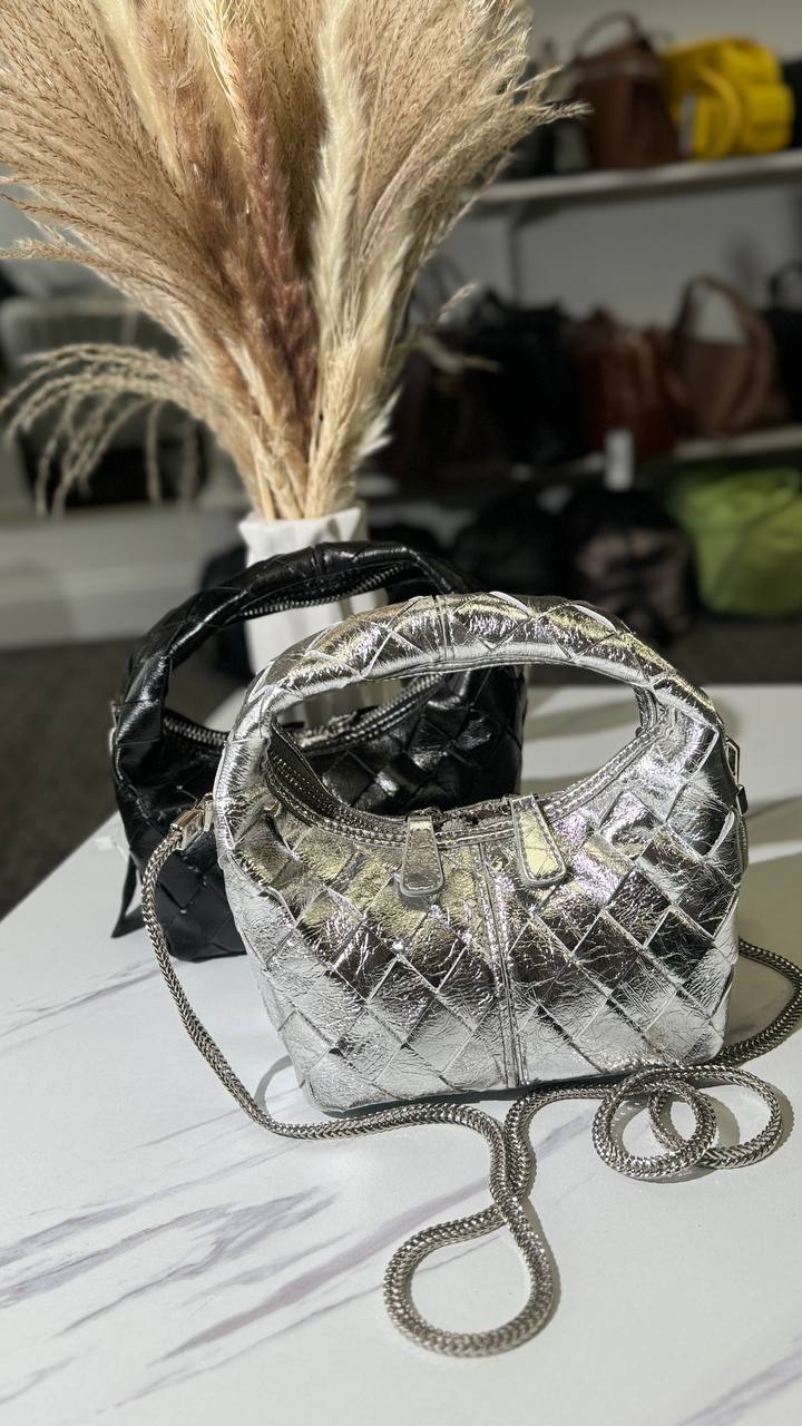 Luna Luxe – Genuine Leather Bag for a Flawless Look
