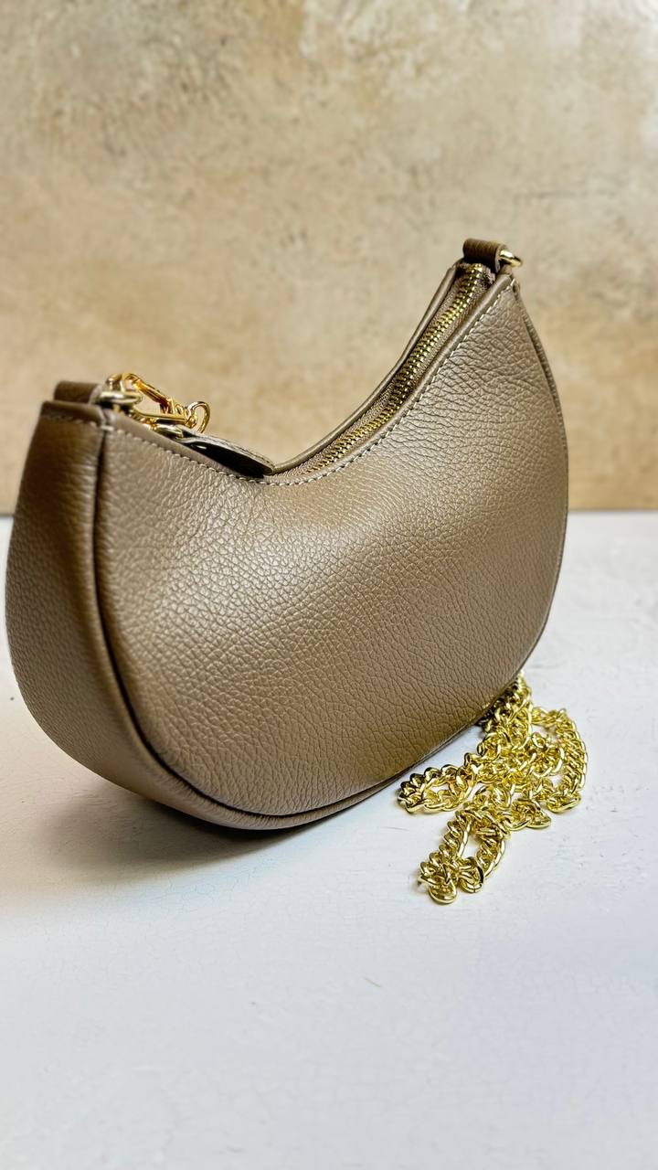 “Graceful Chain” - Genuine Leather Bag