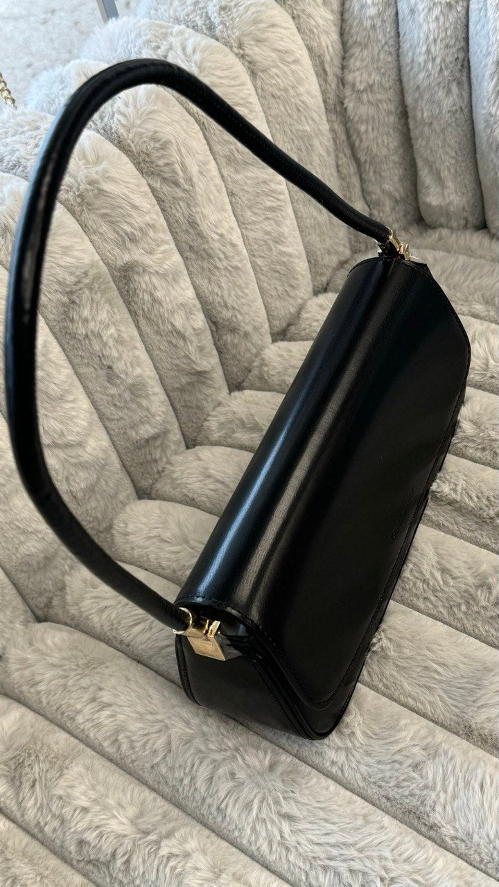 Elegant Bag Made of High-Quality Genuine Leather