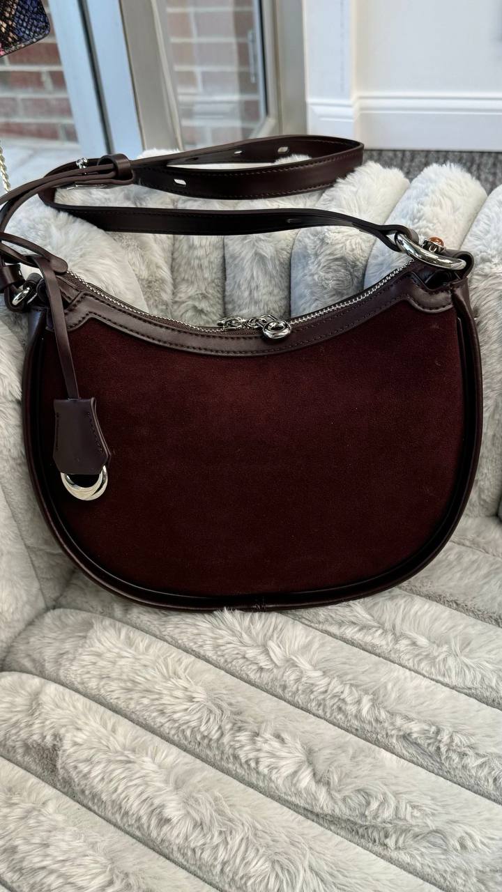 Dual Texture Elegance” – High-Quality Suede and Leather Bag