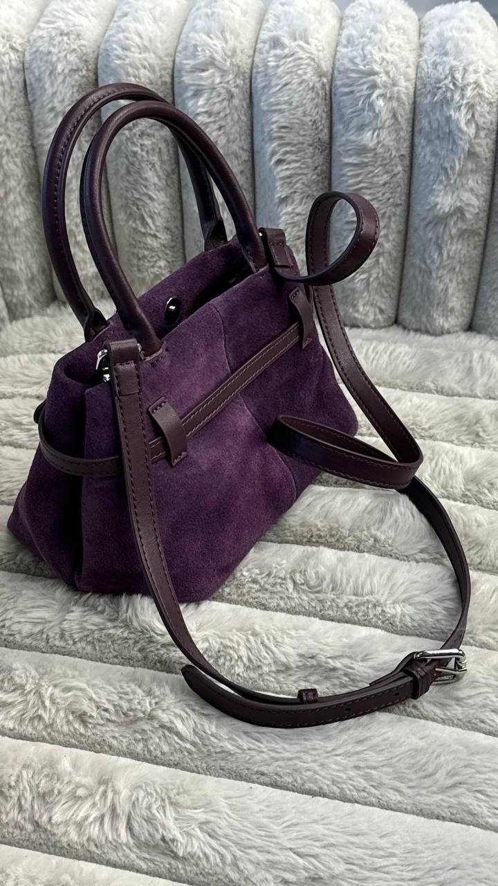 Petite Elegance โ Small Genuine Suede and Leather Bag
