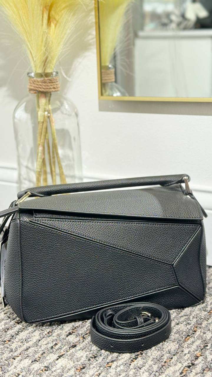 Rosso Classico – Premium Genuine Leather Bag. Italy