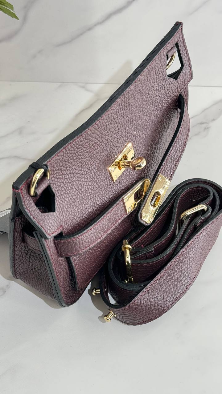 “Milano Eleganza” Handbag – A Masterpiece of Italian Craftsmanship
