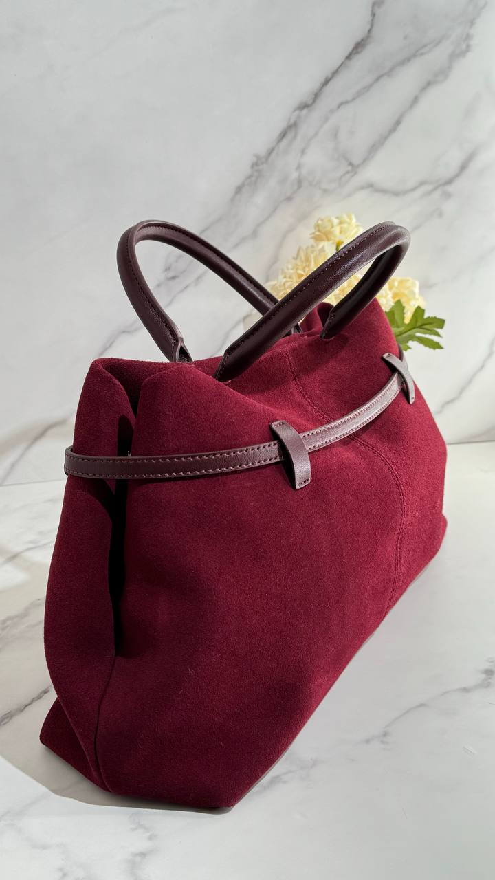 LuxeSuede – Premium Suede and Leather Handbag with Adjustable Strap