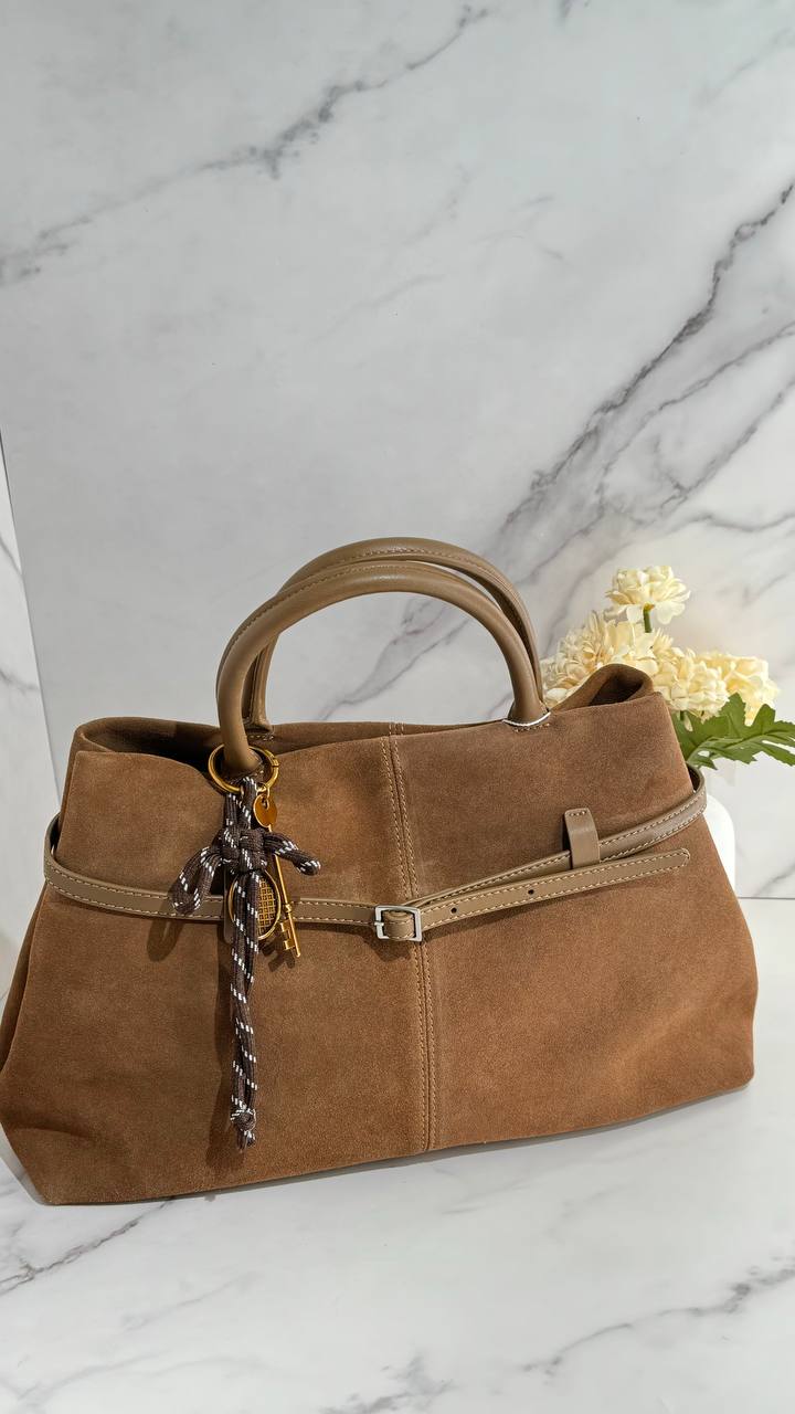 LuxeSuede – Premium Suede and Leather Handbag with Adjustable Strap
