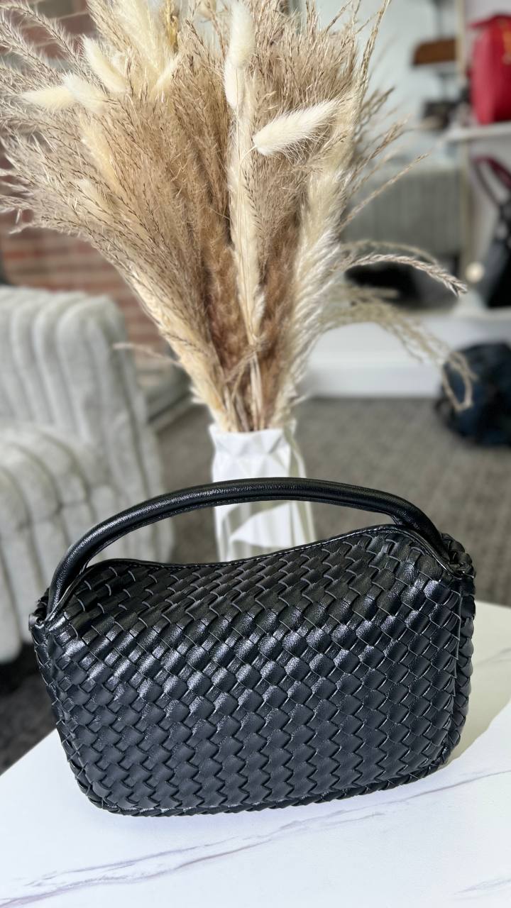 The Milano Weave – Artisanal Elegance with a Modern Twist