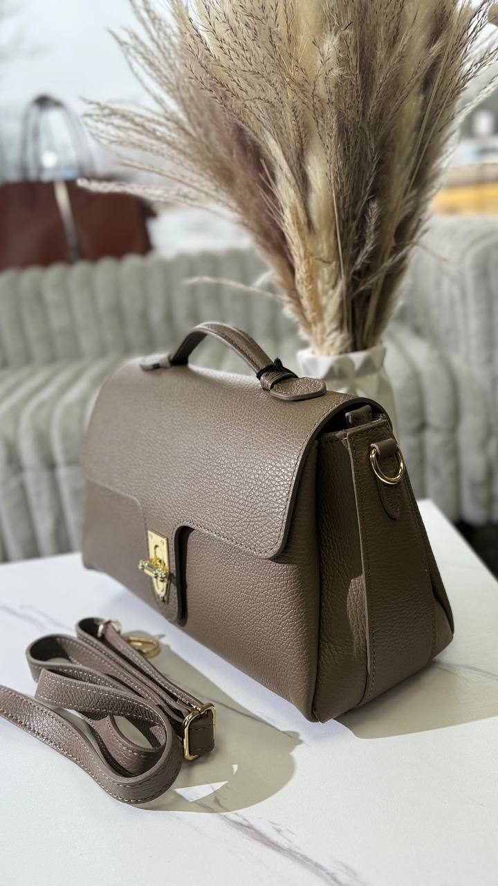 Bag “Italica Classico” – The Essence of Italian Style and Impeccable Quality