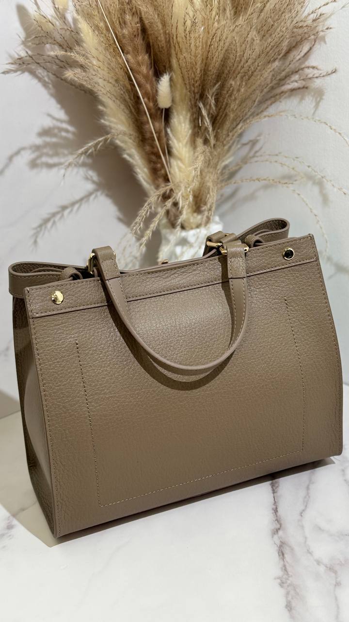 Luxe Elegance