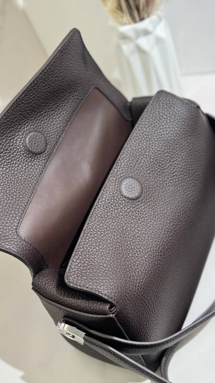 Dual Luxe – Genuine Leather Shoulder Bag