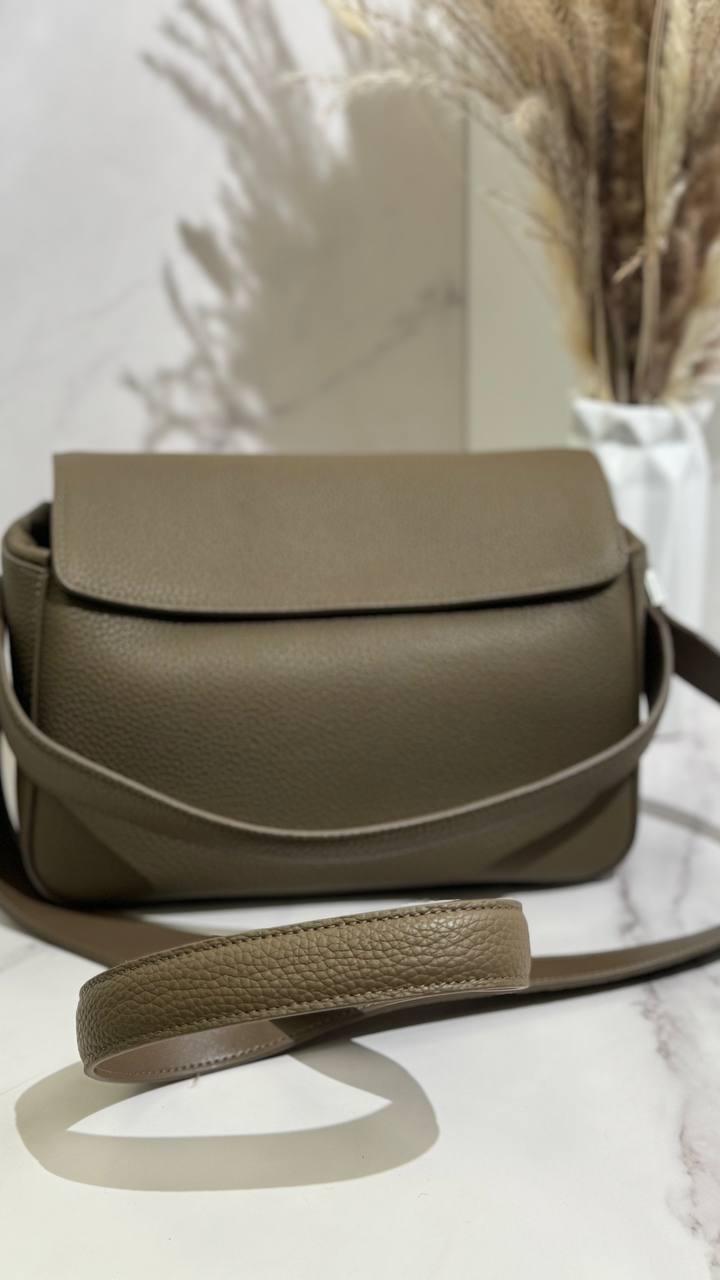 Dual Luxe – Genuine Leather Shoulder Bag